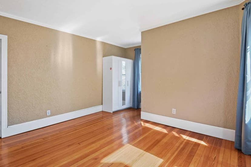 June Homes 02134, Boston image 20