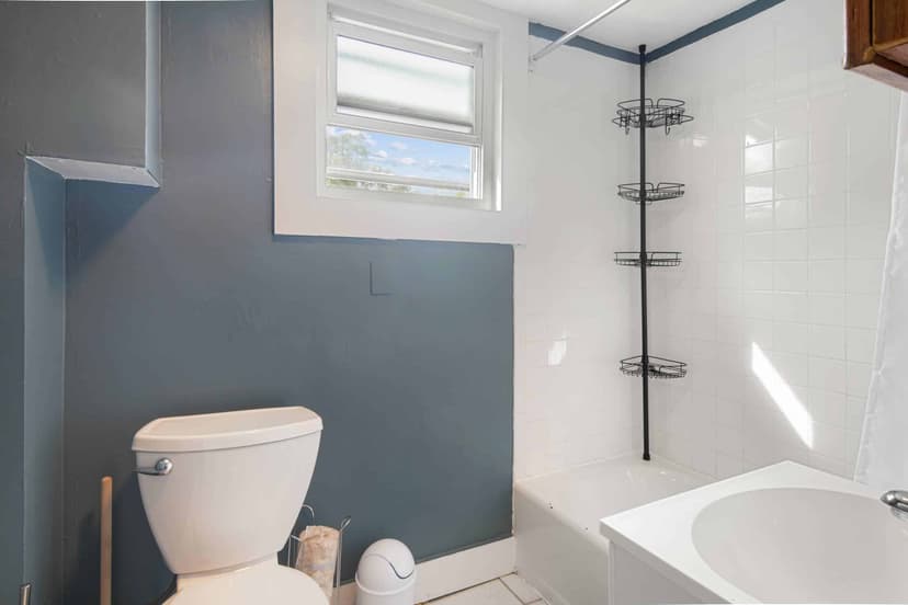 June Homes 02134, Boston image 37