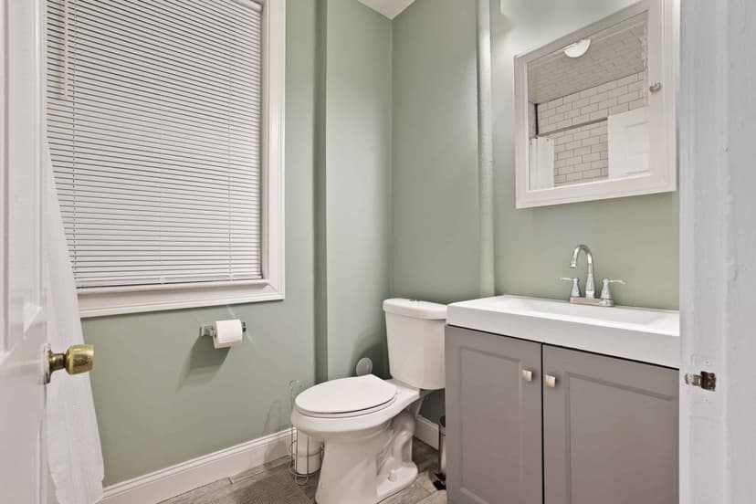 June Homes 02134, Boston image 571