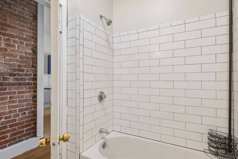 June Homes 02134, Boston image 595