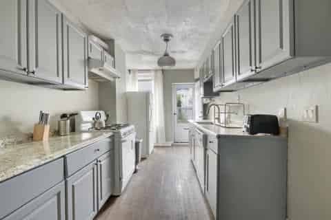 June Homes 02134, Boston image 539