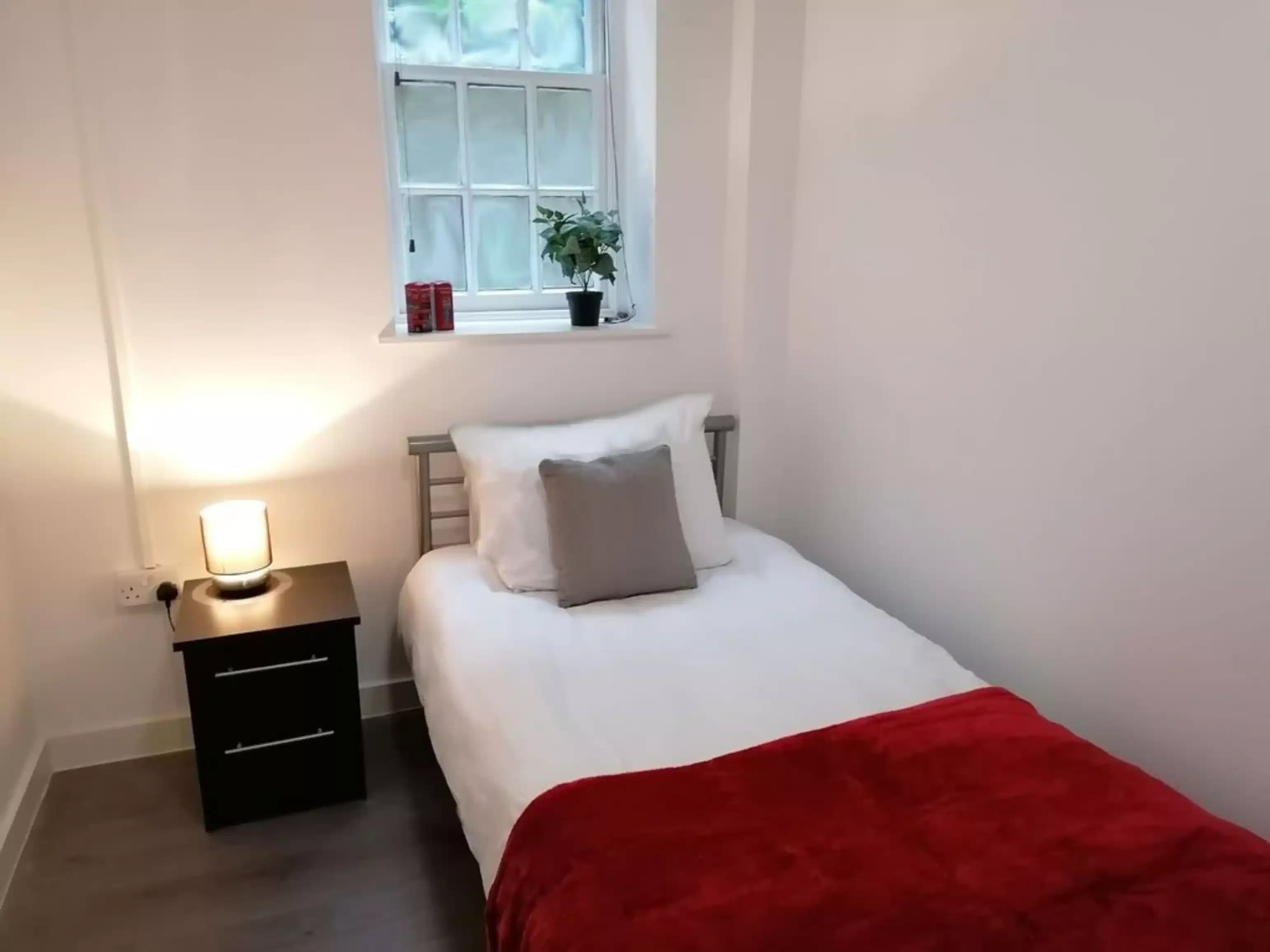 Premium Single Shared Bathroom