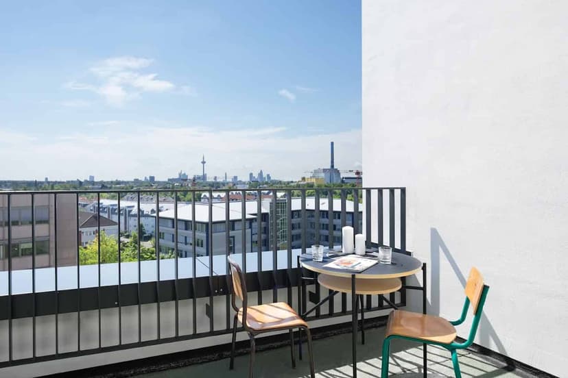 Neon Wood Frankfurt  Riedberg, Frankfurt image 29