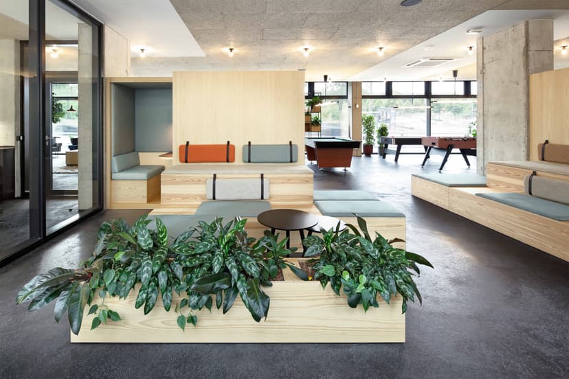 Neon Wood Frankfurt  Riedberg, Frankfurt view 6