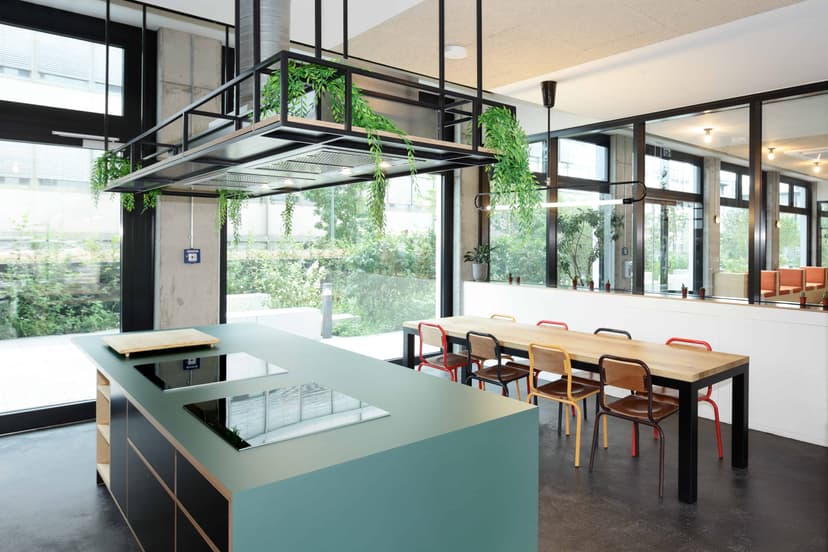 Neon Wood Frankfurt  Riedberg, Frankfurt image 13