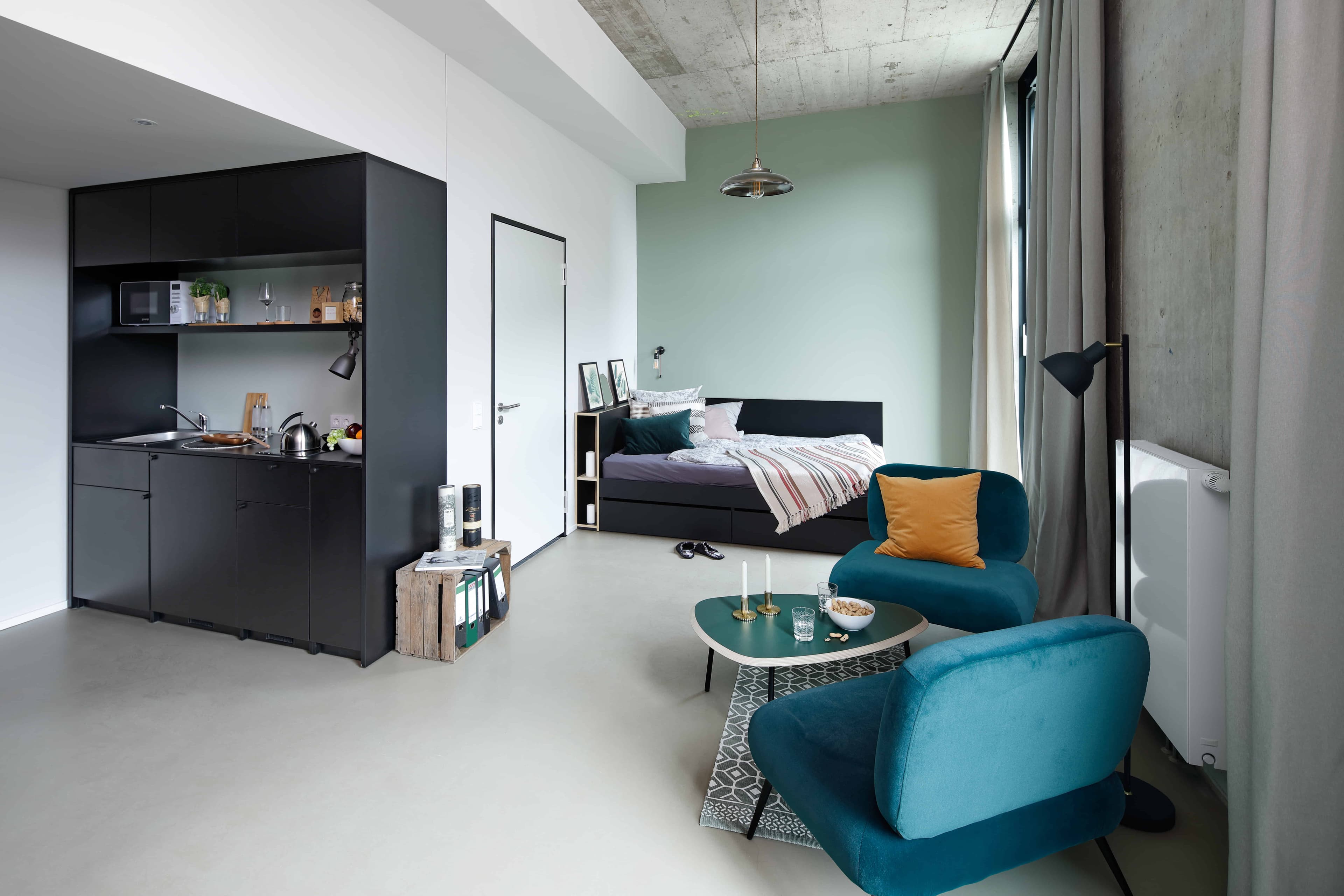 Studio - (Deluxe Patio)