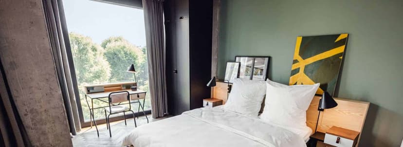 Neon Wood Berlin Mitte Wedding, Berlin image 1