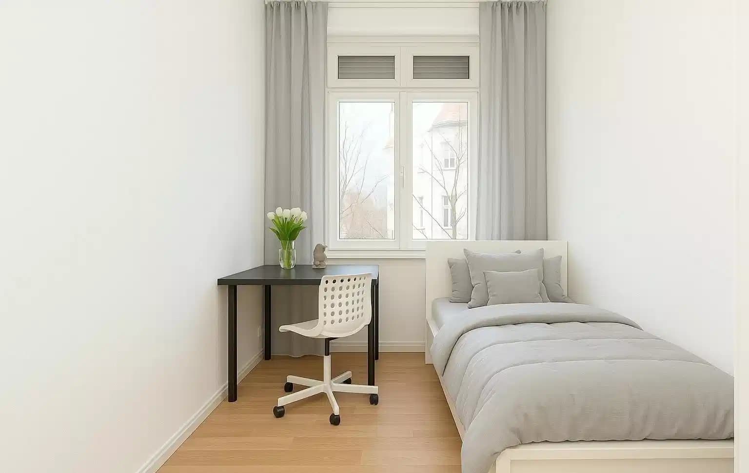 Room In 4 Bed 1 Bath (#B32.1.)