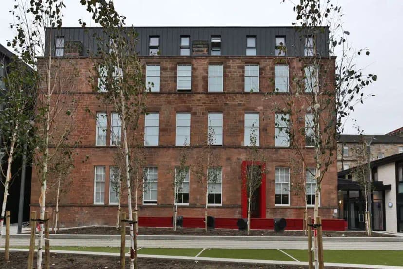 Willowbank, Glasgow image 11