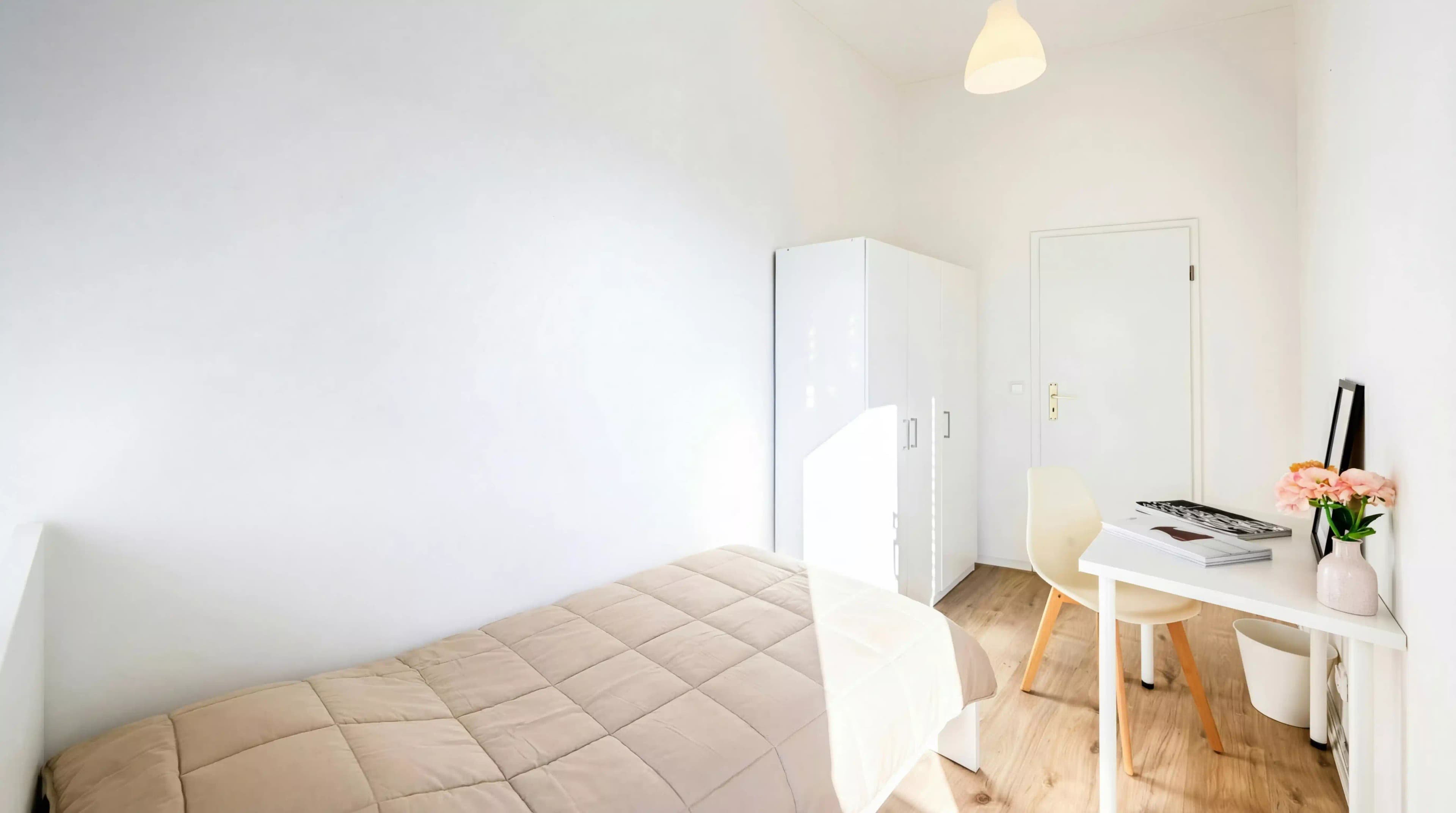 Room In 3 Bed 1 Bath (#50.2.106.)