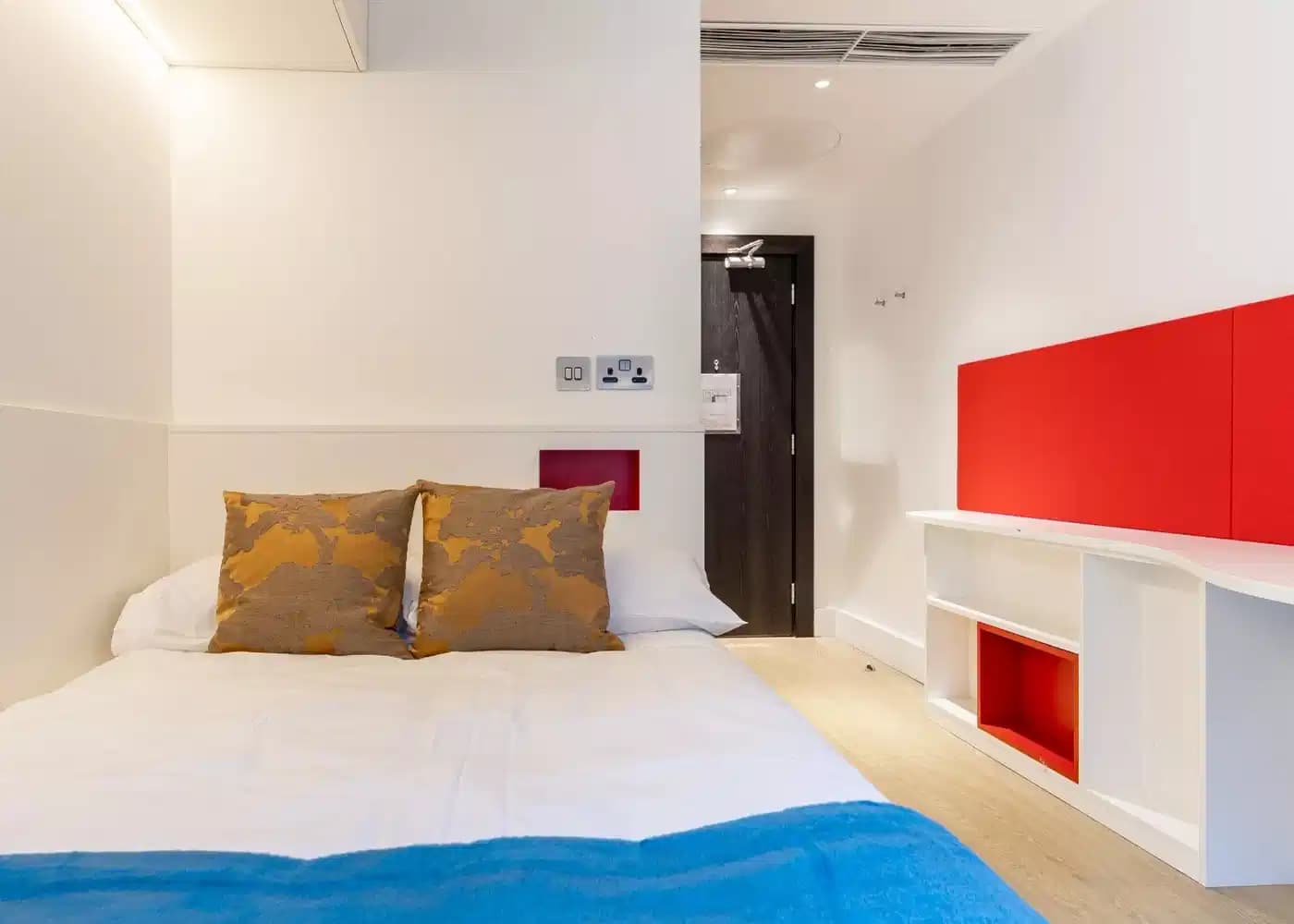 Classic Ensuite Lower Level