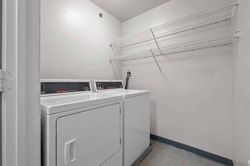 Mission Main, Boston image 14