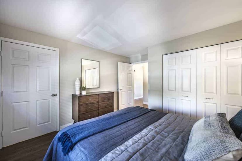 Mission Main, Boston image 10