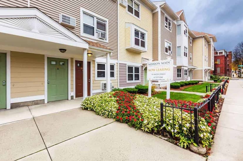 Mission Main, Boston image 8