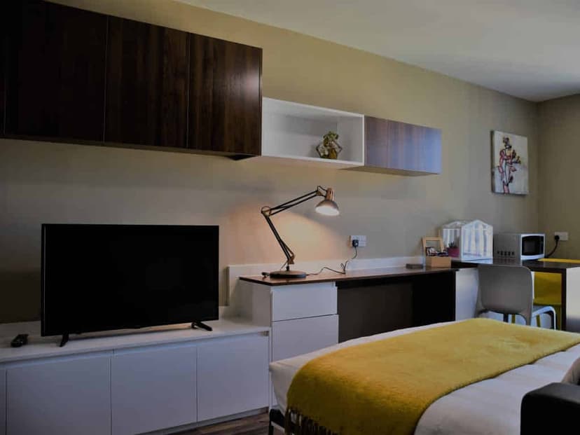 Pembroke Studios, Liverpool image 8