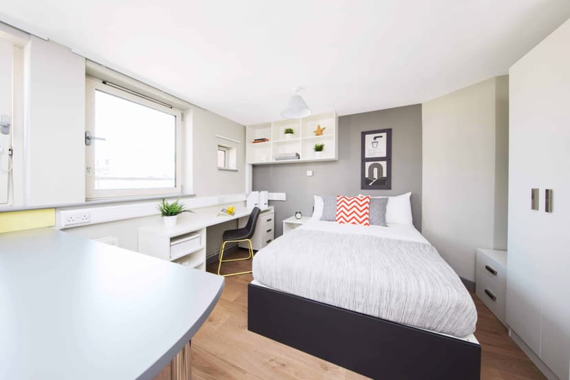 Pembroke Studios, Liverpool view 6