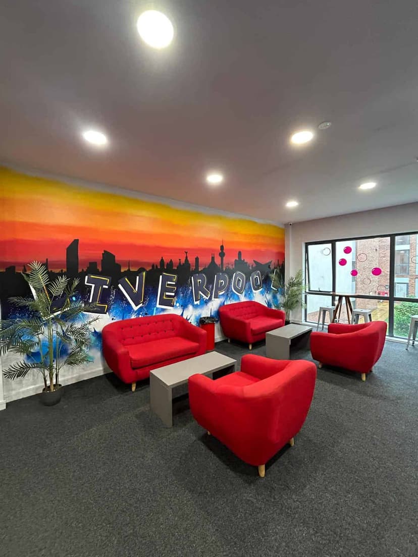 Vivo Queensland Place, Liverpool image 13