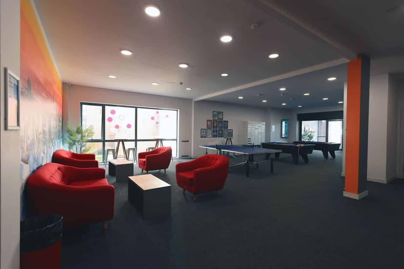 Vivo Queensland Place, Liverpool image 29