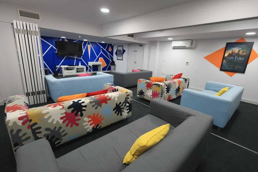 Vivo Queensland Place, Liverpool image 26