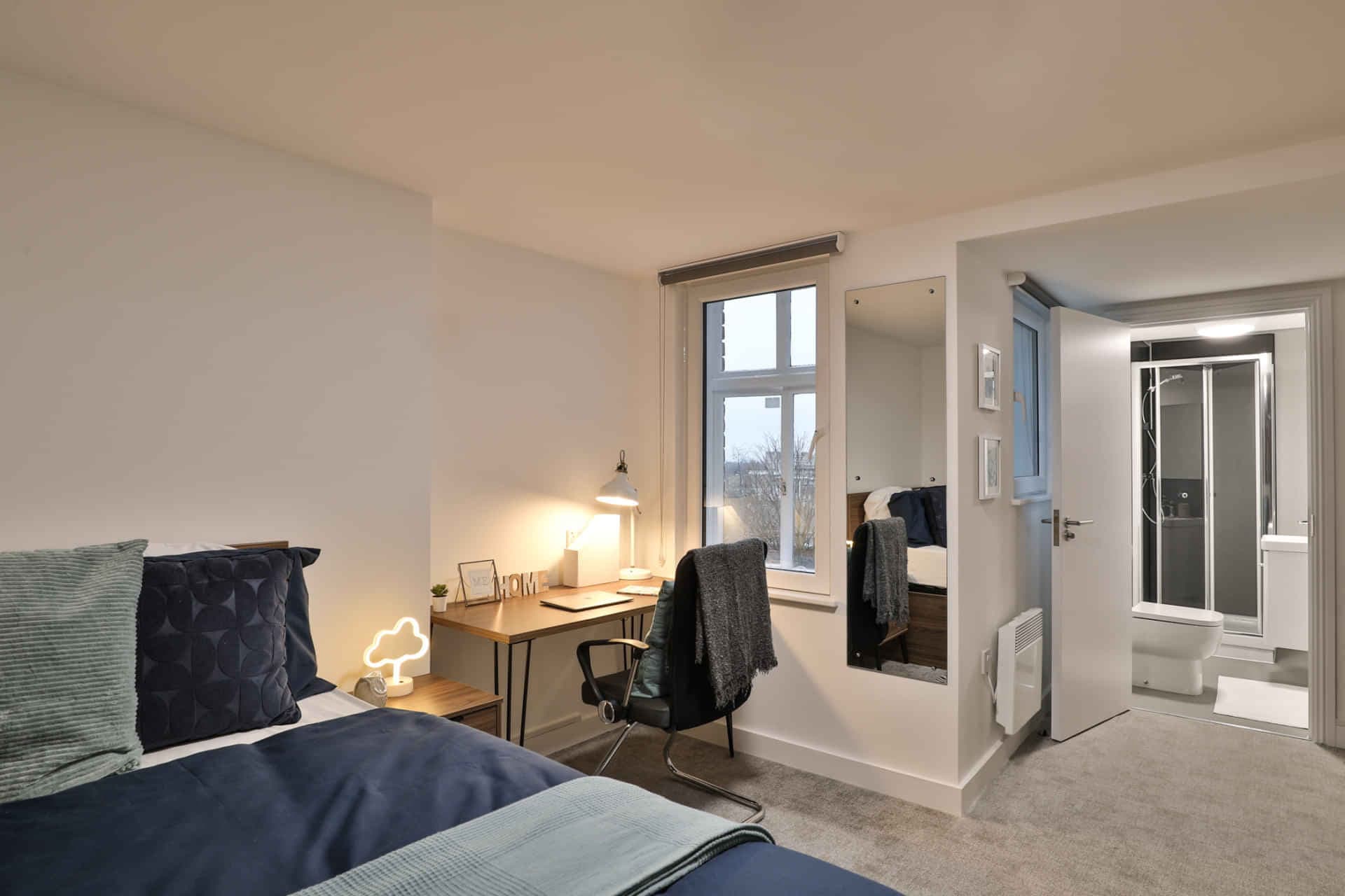 Gold Penthouse Studio