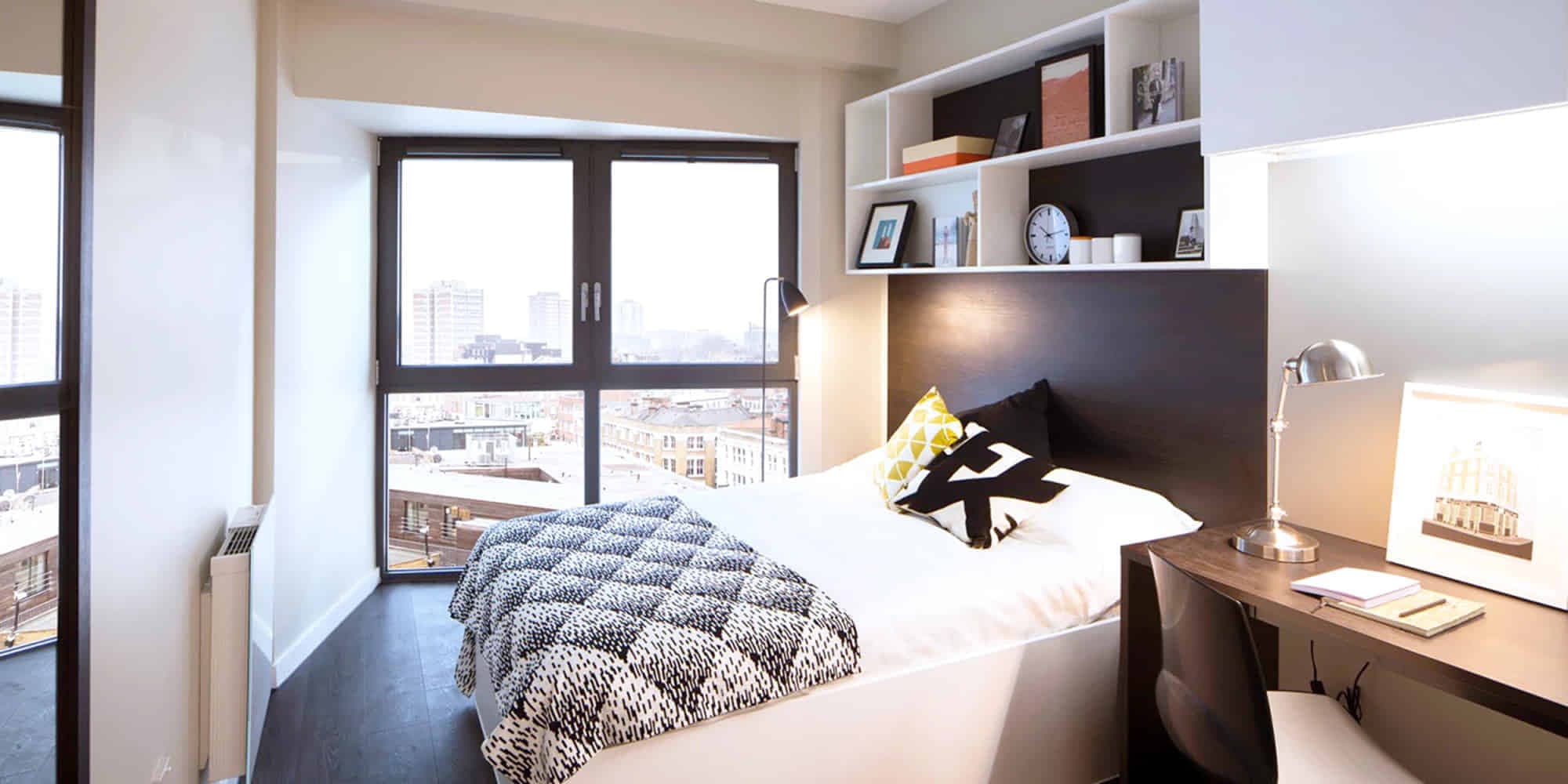 One Bed Apartment Private Mid Level