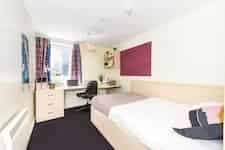 Ensuite Silver Plus - City View