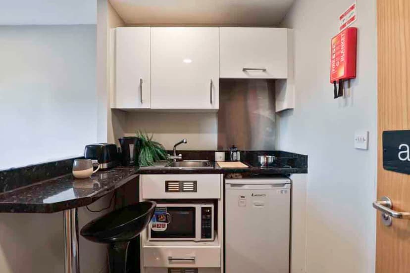 Ladybarn House, Manchester image 9